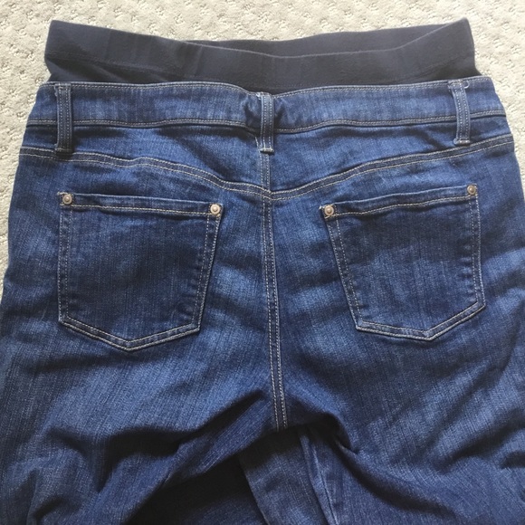 Maternity denim capris - Picture 3 of 6